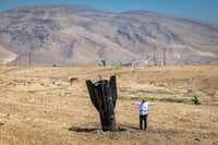 פגיעה של טיל איראני בעומק האדמה במדבר הישראלי