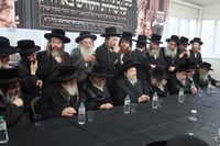 הגרי"מ שכטר במעמד לטובת הכולל