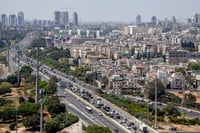 קווי החשמל בסמוך לבני ברק