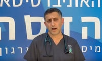 מנהל המיון בהדסה בו מאושפזים הילדים שנפגעו ממחית התינוקות חושף פרטים חדשים