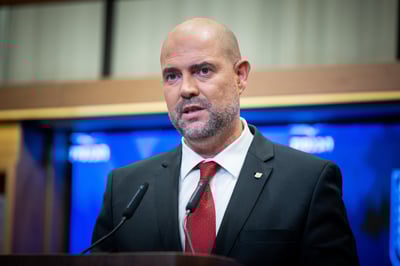 "פיראטיות משפטית": יושב ראש הכנסת במתקפה חריפה על היועמ"שית