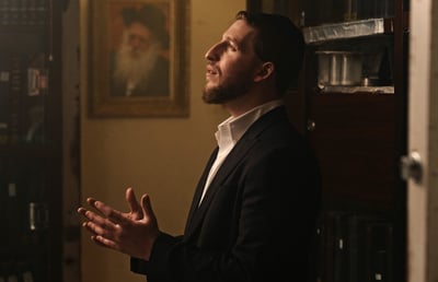 דניאל יטיב בסינגל-קליפ חדש ומרגש: "ר' חיים"