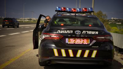 עשרות שוטרים פשטו על כביש 40 בדרום; צפו בפעילות