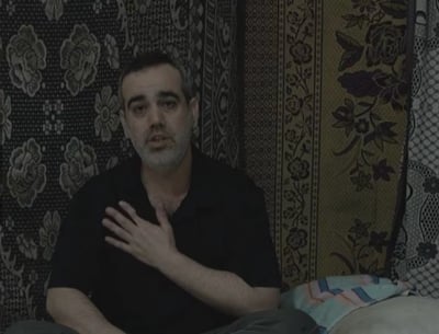 עמרי במנהרות. התמונה שהמשפחה אישרה לפרסום מתוך סרטון ארגון הטרור