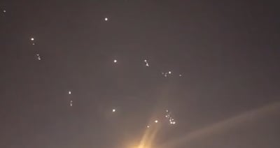 הנקמה האיראנית בארצות-הברית: "מתקפה" של 10 טילים מתואמת מראש
