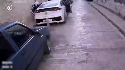 תיעוד דרמטי משכם: המבוקש מנסה להימלט, חוטף כדור ונעצר
