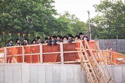 הנחת אבן הפינה לישיבה כרם שלמה ד'באבוב