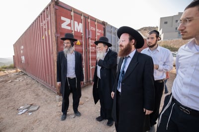 הגאון רבי שריאל רוזנברג בביקור בנחליאל