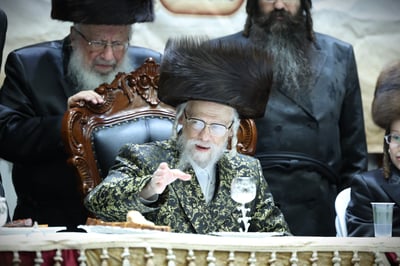 האדמו"ר מסערט ויז'ניץ