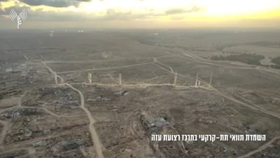 תיעוד מרהיב: צה"ל משמיד תוואי מנהרות ענק ברצועה - וחושף מתחמי שהייה למחבלים