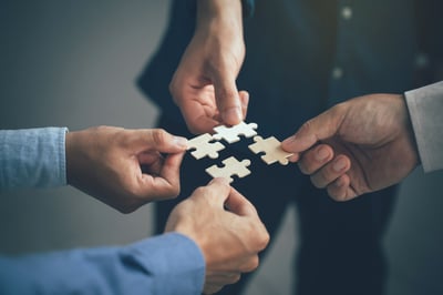 סוד החיבור טמון הרגעים קטנים