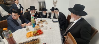 שמחת הווארט לנכדת הגר"י כהן עם נכד הגר"ש בצלאל