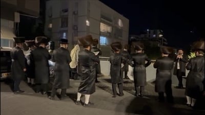 עשרות צעירים יישארו בראש השנה בכלא הצבאי | דרעי וגפני שותקים, פרוש וגלודקנופף יצאו למחאה