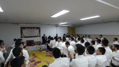 מוצאי ראש השנה בישיבת 'באר התלמוד' בירושלים