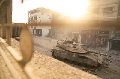 תמרון בלב העיר עזה: תיעוד ממצלמת גוף של לוחם באוגדה 98