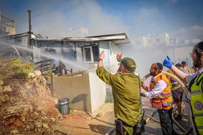 כיבוי השריפה ביישוב החרדי עמנואל