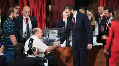 א-שרעא מבקר בקלפיות