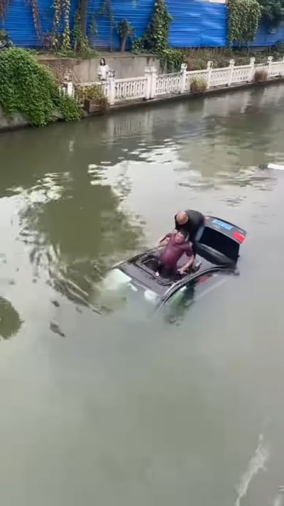 רגעי החילוץ