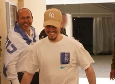 איתן מור אחרי שחרורו