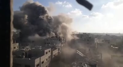 תיעוד דרמטי מהתקיפות בעזה - והלחימה הפסיכולוגית של דובר צה"ל בערבית