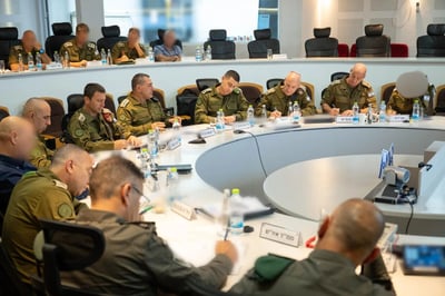 הרמטכ"ל בסיור במטה פיקוד המרכז