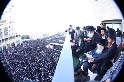 הגר"מ שטרנבוך בעצרת המיליון - חשון תשפ"ו