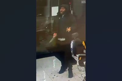 הבריטים עדיין בהלם: זה "דוקר הרכבת" שנמצא במעצר | גיבור האירוע במצב קריטי