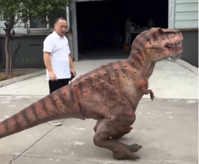 הדינוזאור הרובוטי