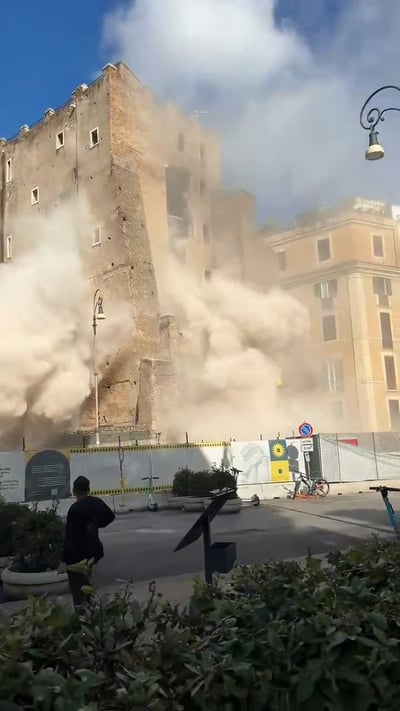 קריסת המגדל ההיסטורי באיטליה