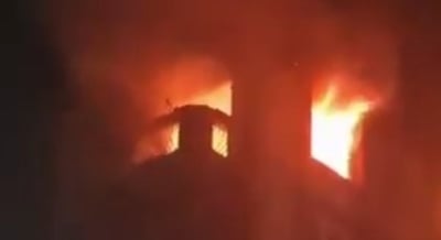 זוועה בבוסניה: בית האבות עלה בלהבות - 11 קשישים נלכדו למוות | תיעוד