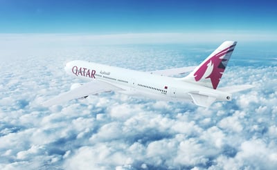 תביעת ענק נגד חברת תעופה קטארית: האכילו נוסעת בעלת אלרגיה בחטיף חלבי