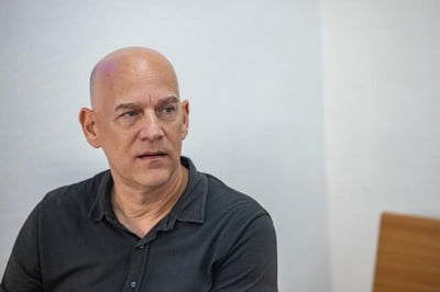 גיא פלג: "אסור לחדור למרחב הפרטי שלי, אסור להכניס לי טלפון לפנים"