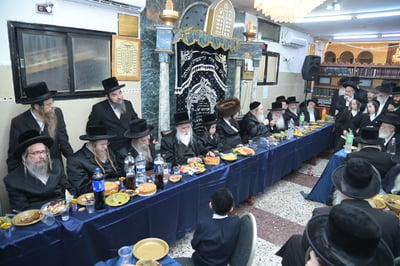 שמחת בר המצווה לבן אב"ד מאקאווא בני ברק