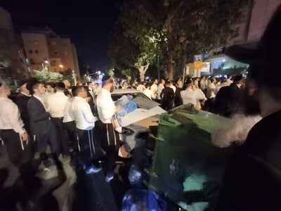 הפגנות בזמן ניסיון מעצר. ארכיון