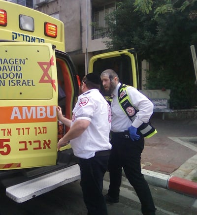 כוחות ההצלה בזירה