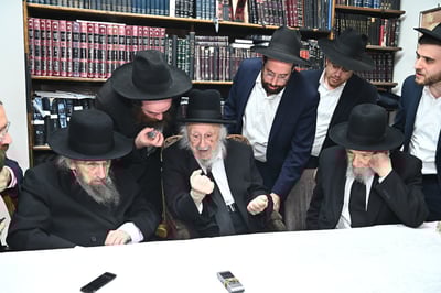 גדולי ישראל לפני מספר שבועות