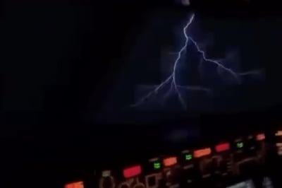 תיעוד משגע: כך נראית הסופה "ביירון" מתא הטייס | צפו בווידאו