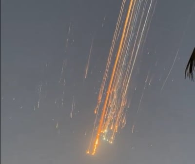 גשם של אש מעל הקריביים: הניסוי של מאסק שהפך לדרמה בשחקים | צפו