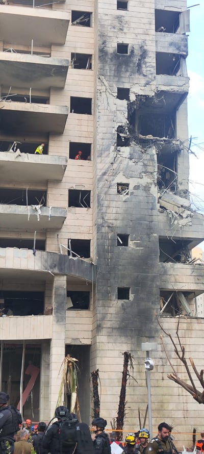 פגיעה ישירה בממ"ד