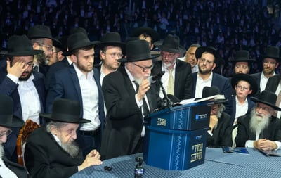 גדולי ישראל באירוע לבני ישיבות | ארכיון