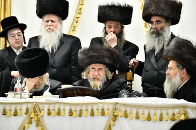 האדמו"ר מרחמסטריווקא מוצ"ש בב"ב