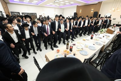 סיום הש"ס בישיבת 'דבר שמעון'