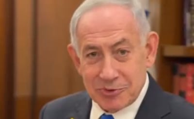 נתניהו יוצא לטובת יועציו ותוקף: "סוחטים אותם בגללי, הם רוצים את הניידים שלהם"