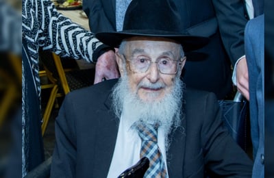 מודיעין עילית התעטפה הבוקר באבל: הגאון הצדיק רבי חיים אילוז זצוק"ל