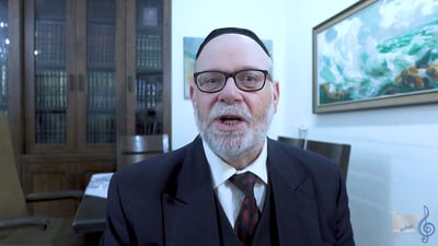 אריה ברונר שר ומדבר על פרשת בא תשפ"ו