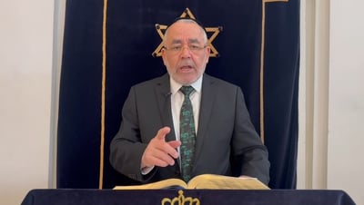 הרב שלמה זביחי בפרסית על פרשת 'בא' • צפו 