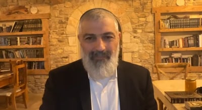 צבי יחזקאלי בפינה מיוחדת לפרשת בשלח • צפו