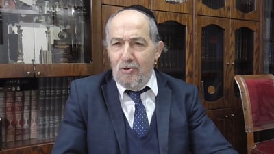 במרוקאית ובעברית: הרב מיכאל שושן עם וורט לפרשת בשלח • צפו