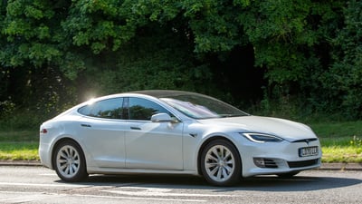 טסלה מודל S