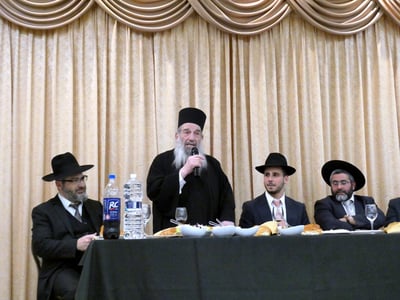 שמחת אירוסי נכד הגר"נ בן שמעון